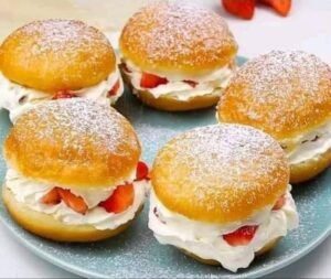 Strawberry bombs – Epicfoodz